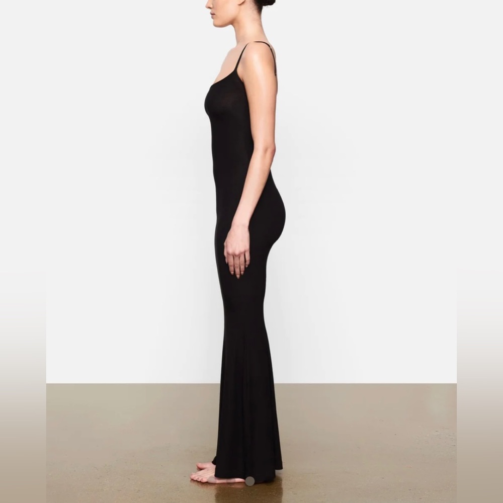 SKIMS Soft Lounge Long Slip Dress (Onyx)